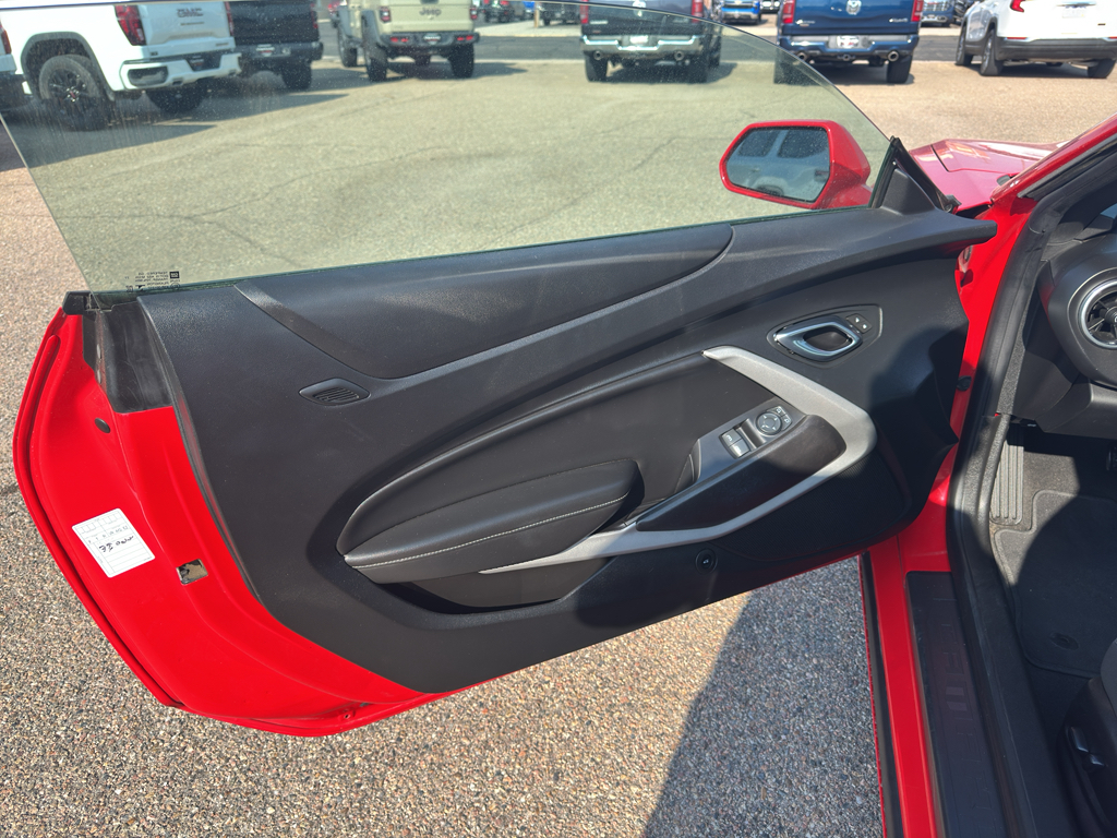 2020 Chevrolet Camaro 1LT photo 10