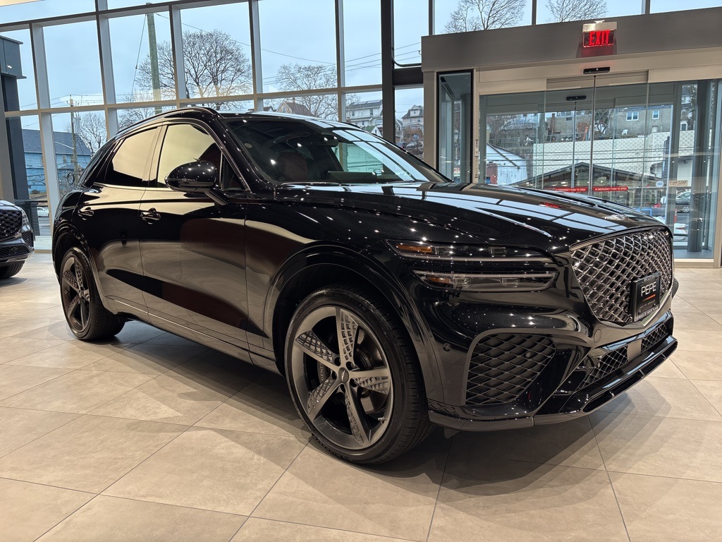 2023 Genesis GV70 Standard's photo