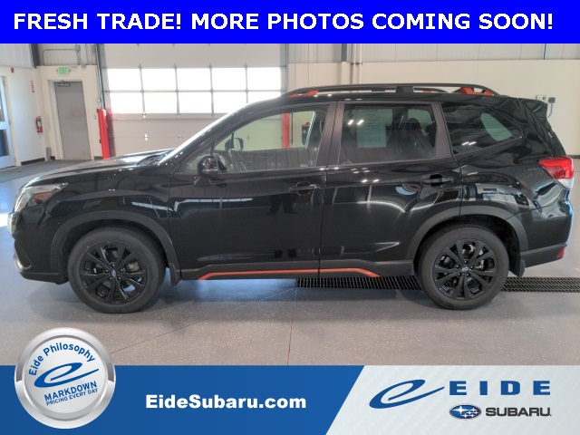 2023 Subaru Forester Sport photo 3