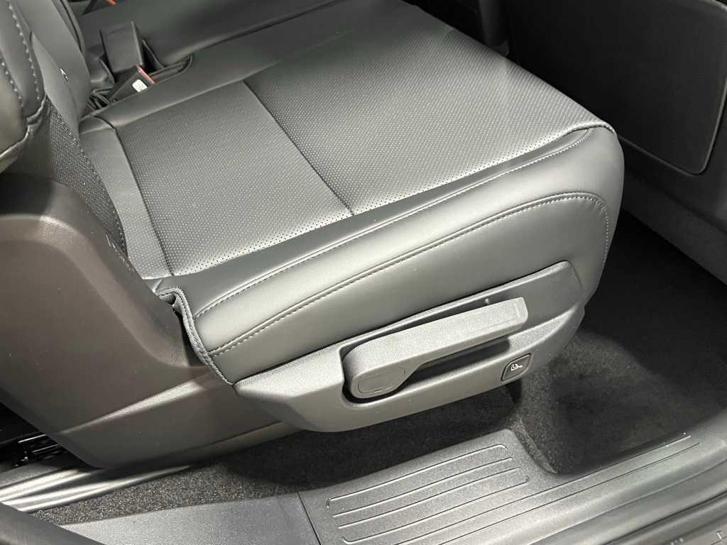 2025 Hyundai Santa Fe SEL photo 21