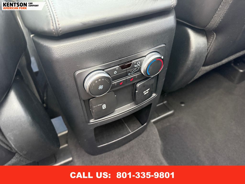 2021 Ford Explorer Platinum photo 30