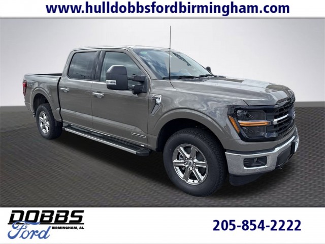 2025 Ford F-150 XLT's photo