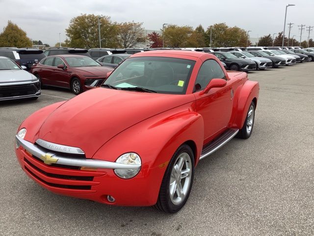 2003 Chevrolet SSR LS's photo