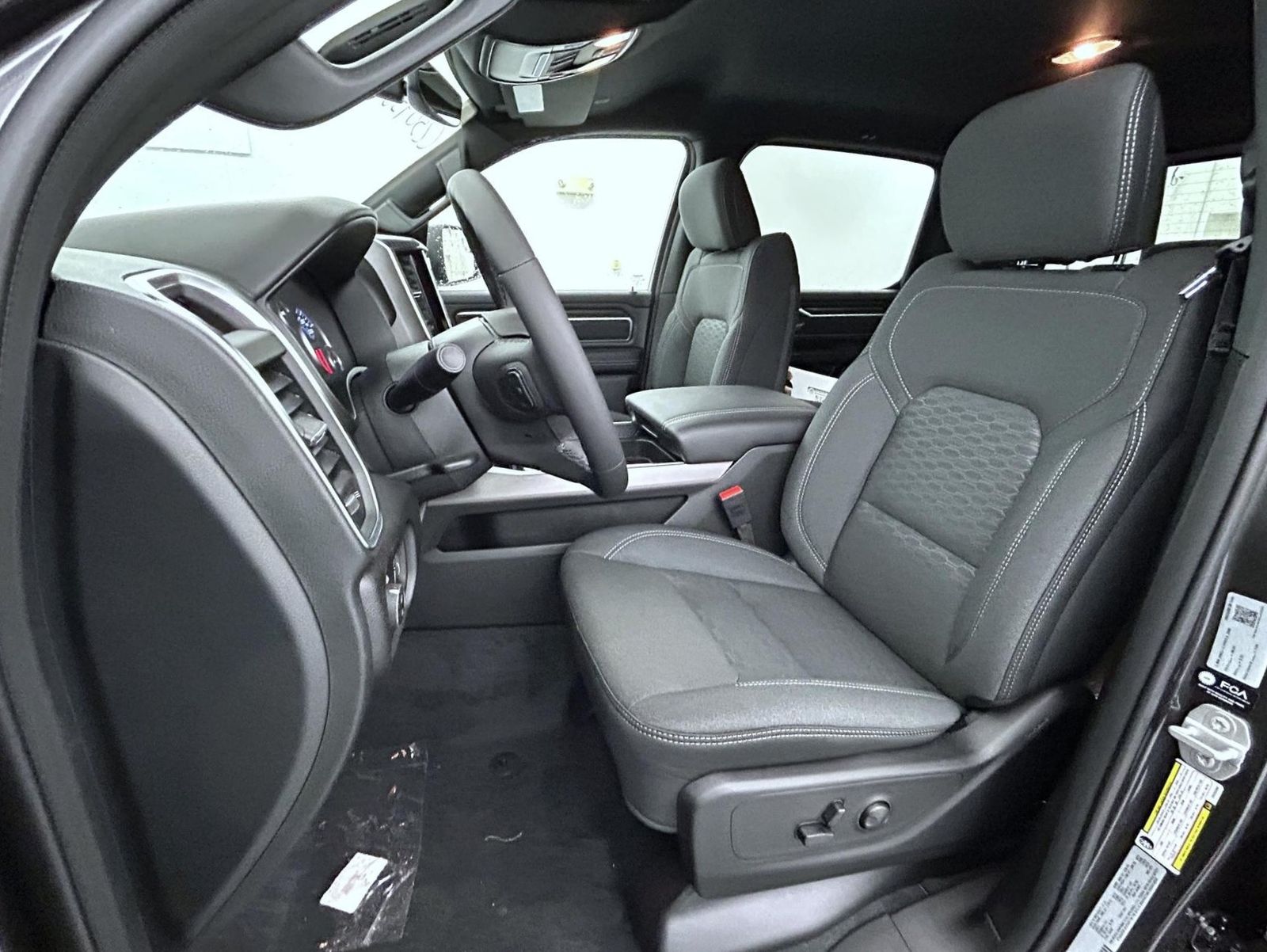 2025 Ram 1500 Big Horn Lone Star photo 10
