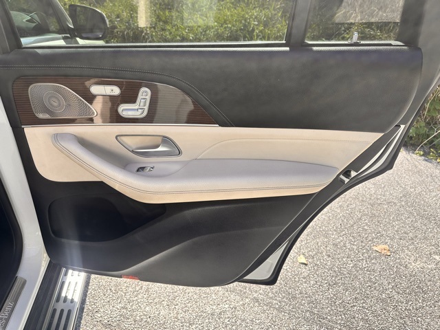 2022 Mercedes Benz GLS 450 4MATIC photo 20