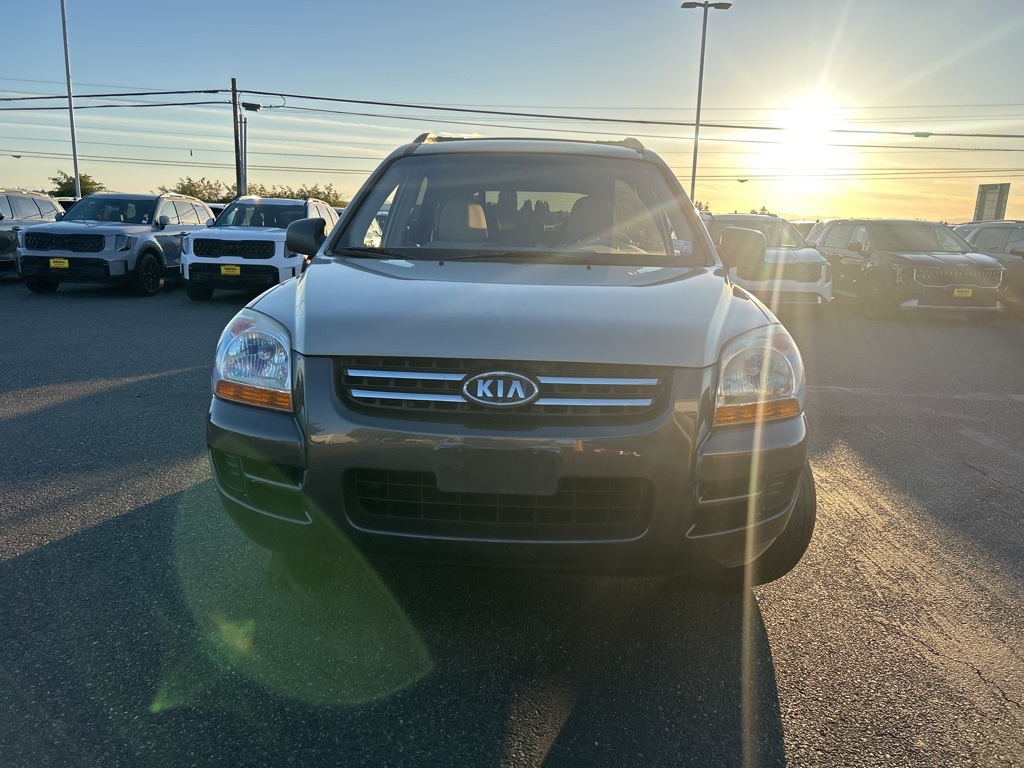 Used 2007 Kia Sportage LX with VIN KNDJF724677436896 for sale in Burlington, WA
