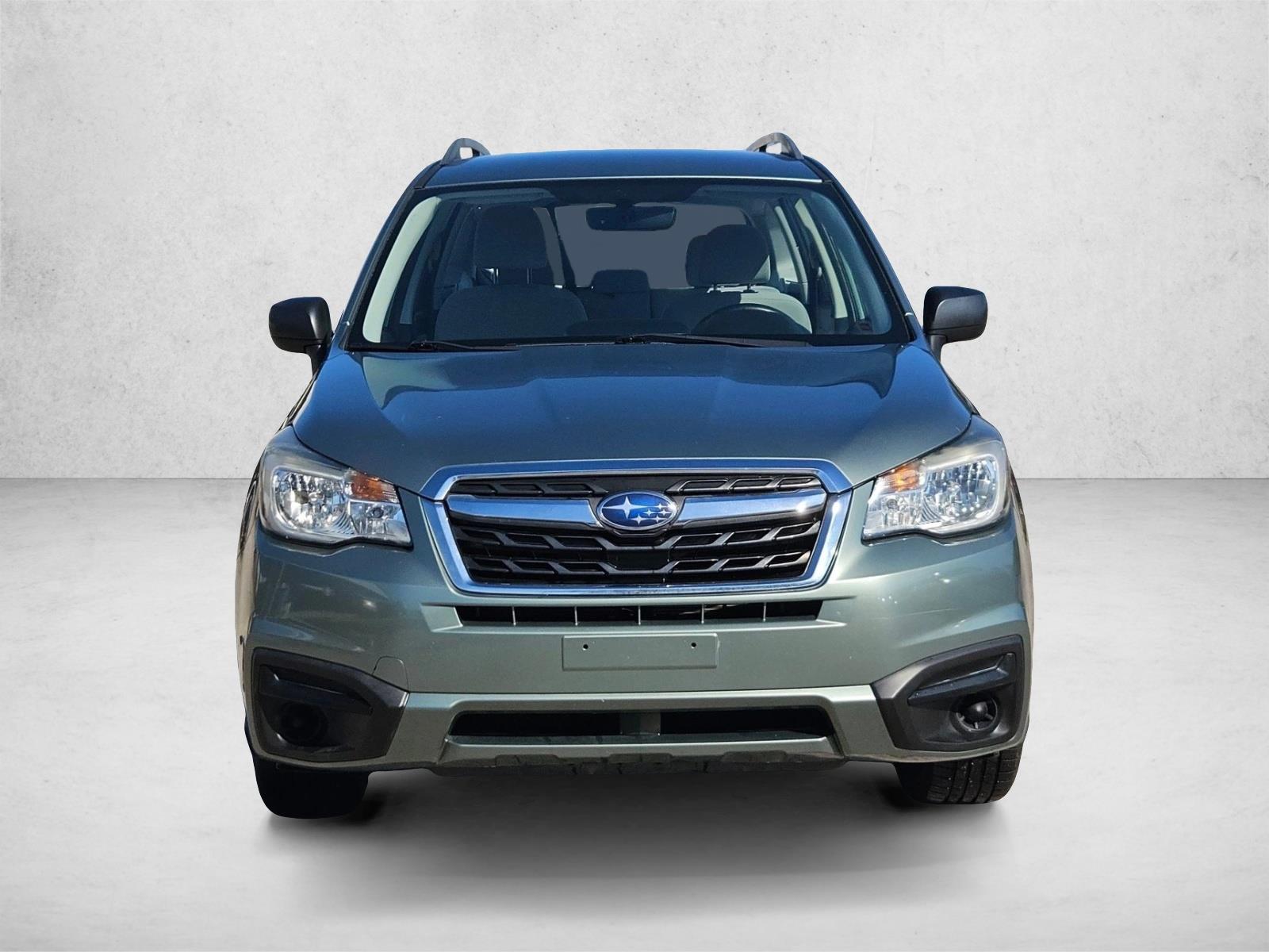 2018 Subaru Forester 2.5i photo 2