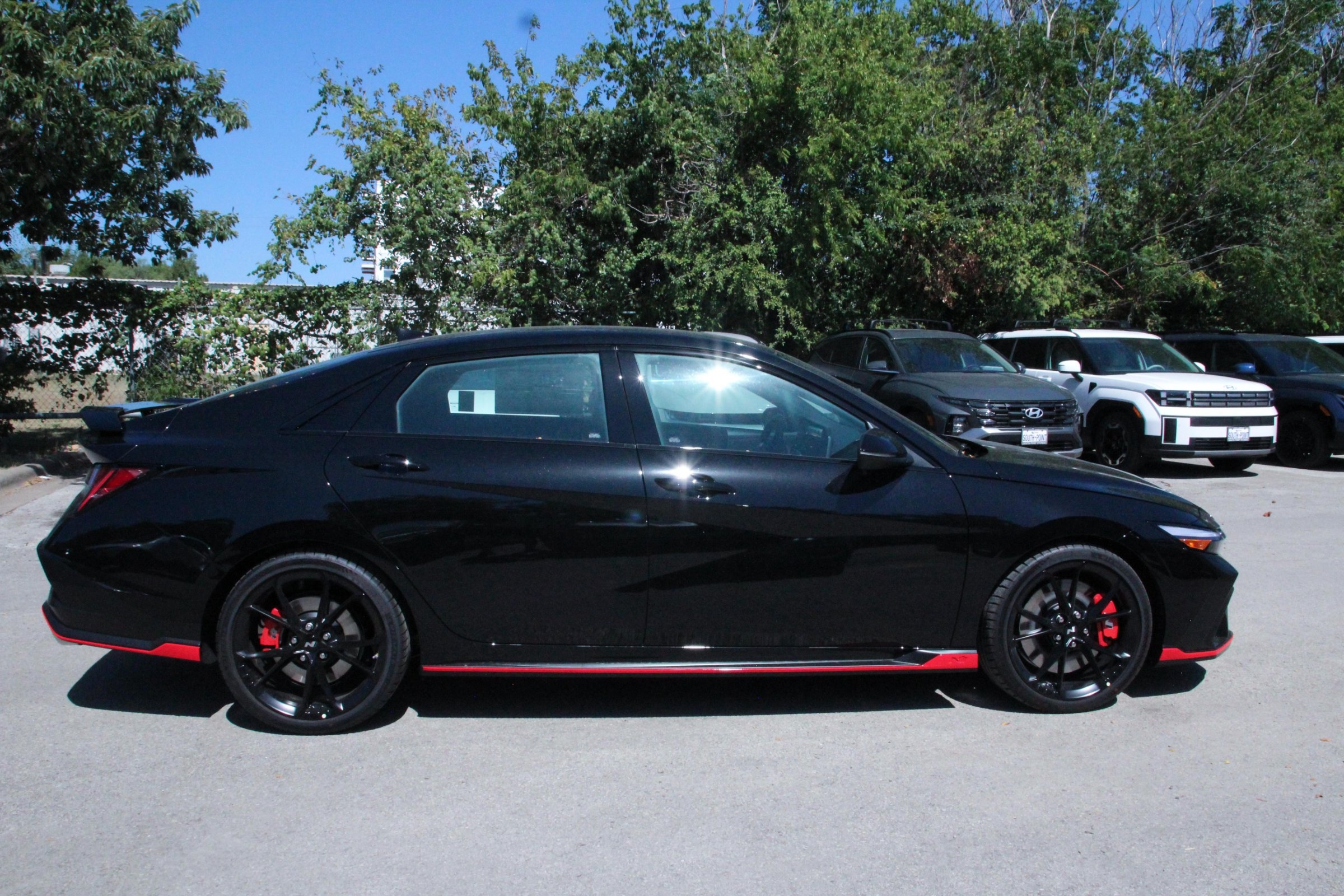 2025 Hyundai Elantra N photo 3