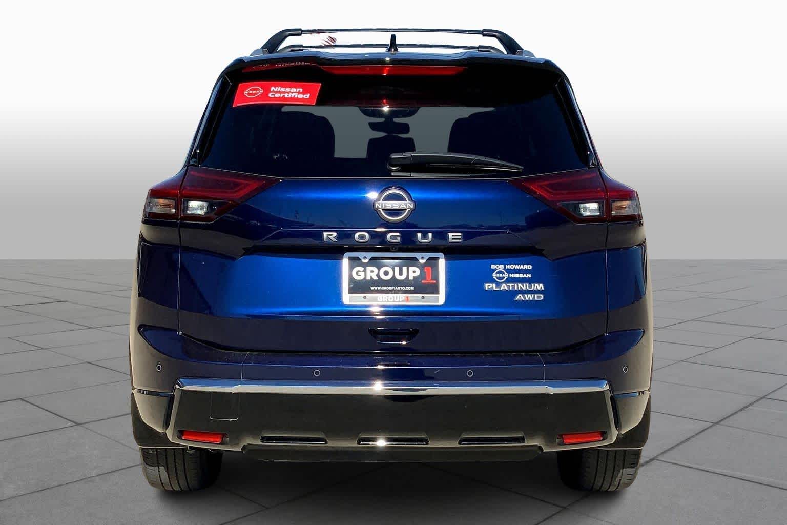 2024 Nissan Rogue Platinum AWD photo 3