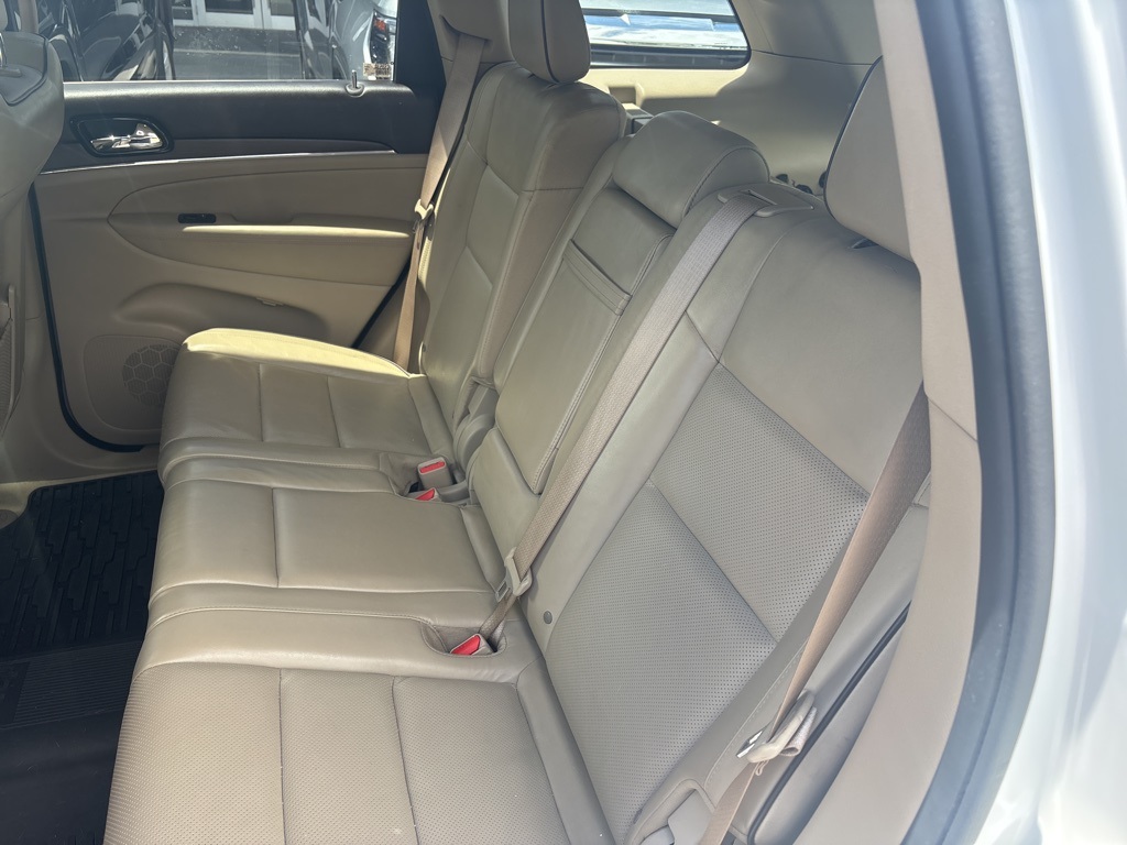 2021 Jeep Grand Cherokee Overland photo 14