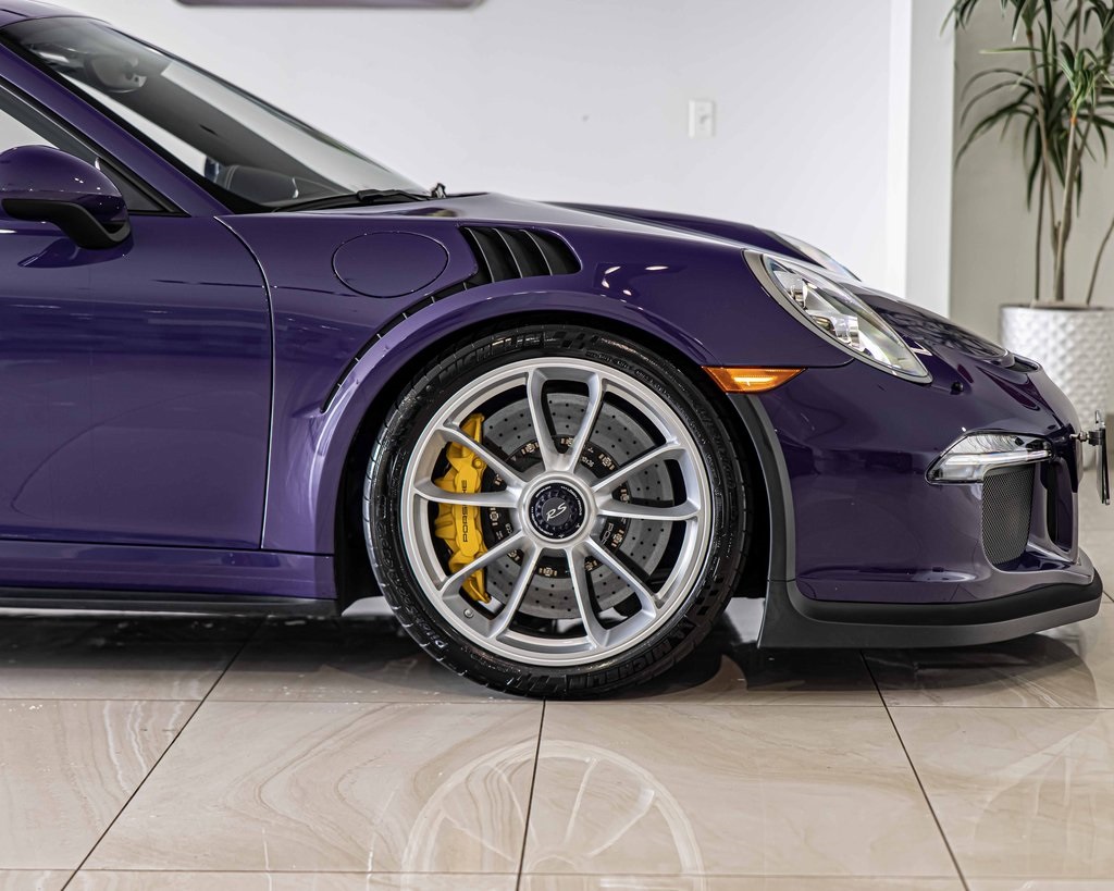 2016 PORSCHE 911 - Image 11