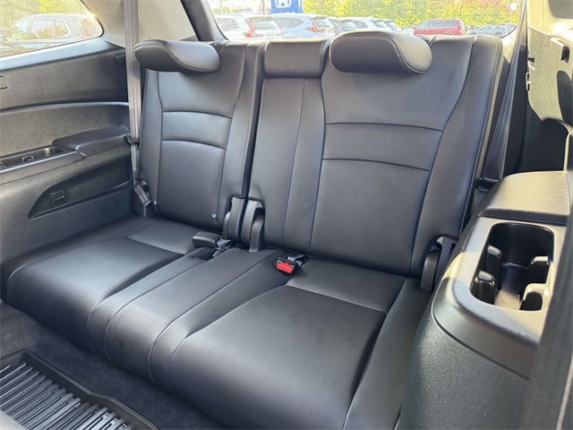 2022 Honda Pilot SE photo 8