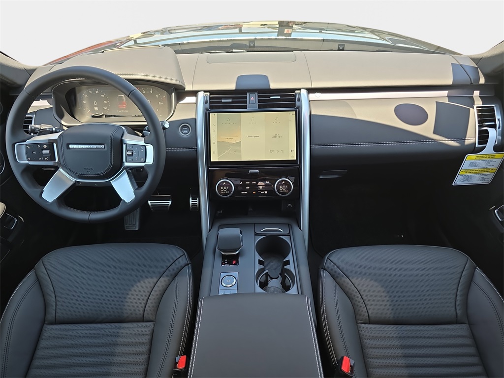 2025 Land Rover Discovery Metropolitan Edition photo 4