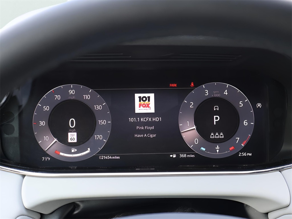 2023 Land Rover Range Rover Evoque R-Dynamic SE photo 22