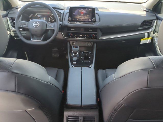 2025 Nissan Rogue SV photo 7
