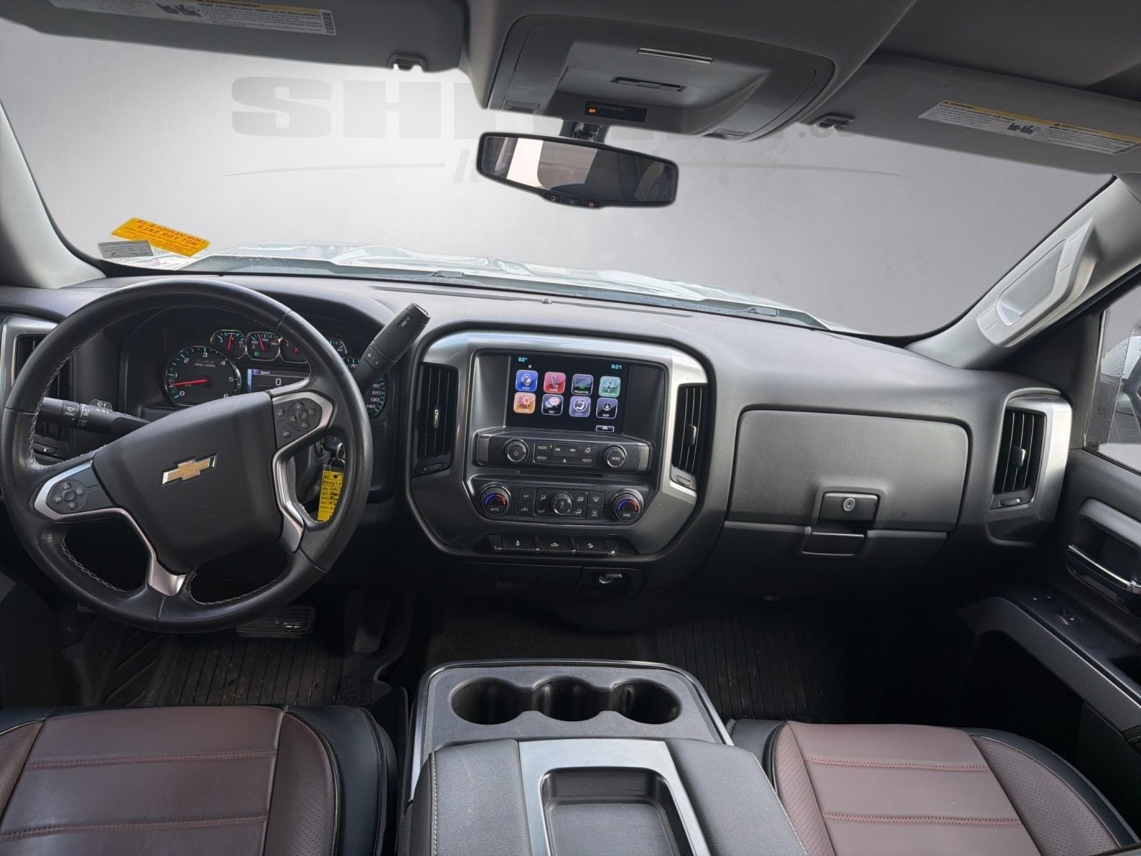 2017 Chevrolet Silverado 1500 LT photo 3