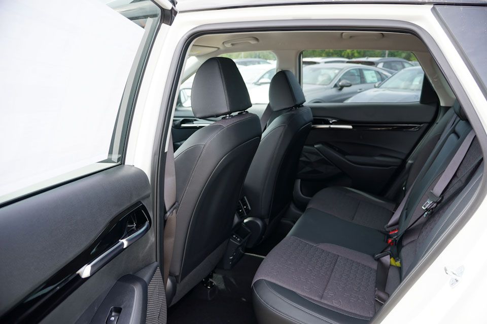 2026 Kia Seltos S photo 10