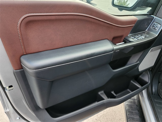 2023 Ford F-150 Lariat photo 33