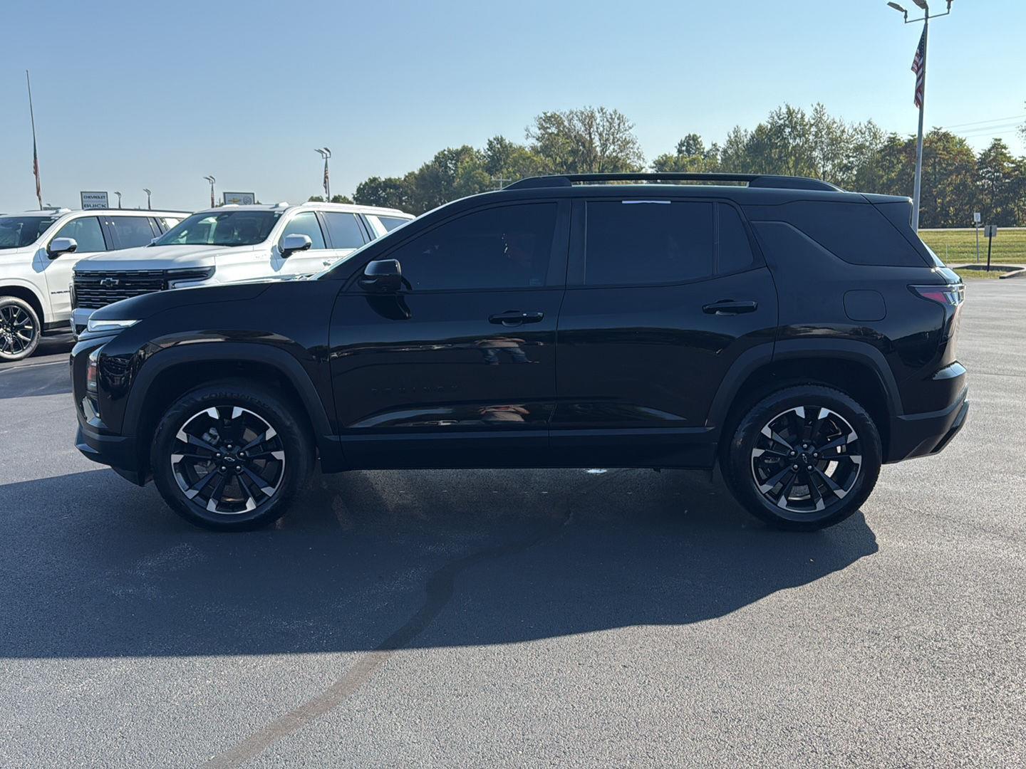 2025 Chevrolet Equinox RS photo 3