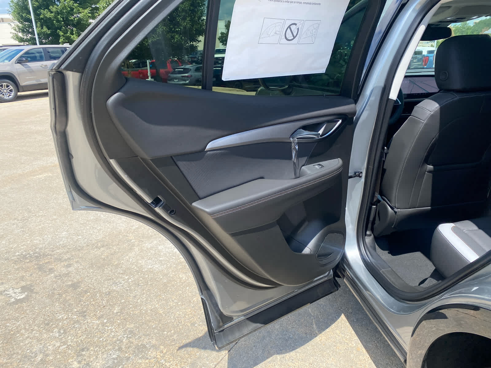2025 Buick Envision Sport Touring photo 28