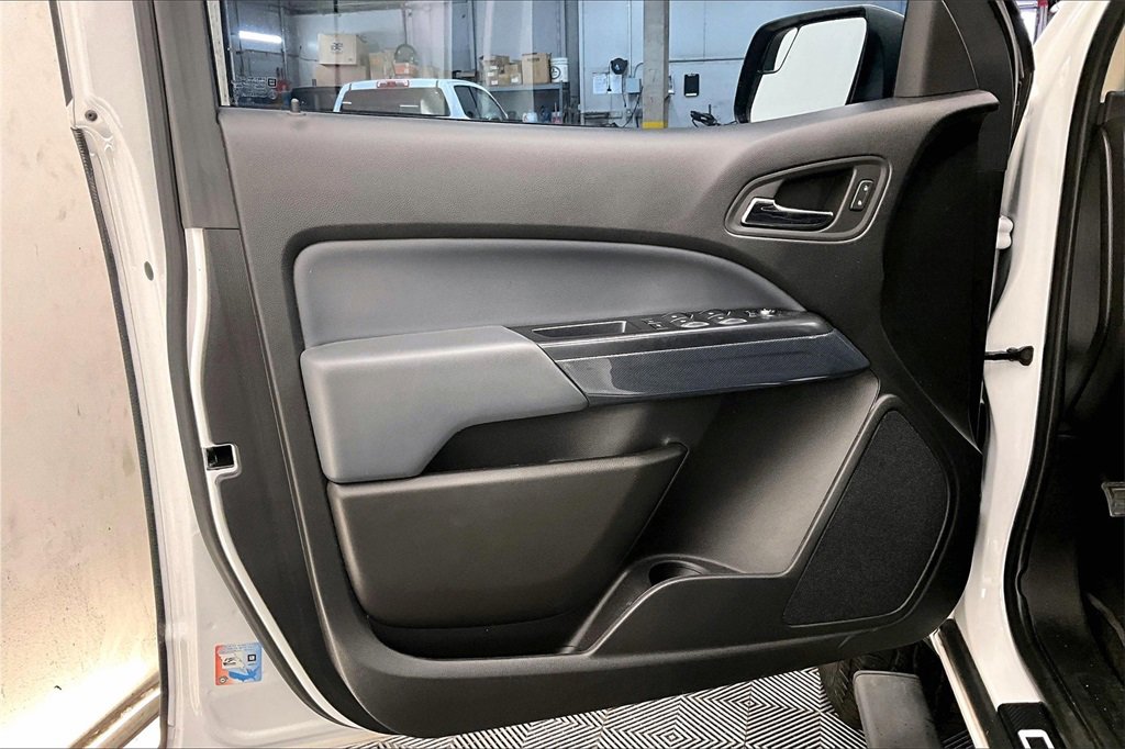 2020 Chevrolet Colorado Z71 photo 23