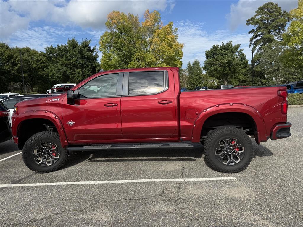 2019 Chevrolet Silverado 1500 RST photo 4