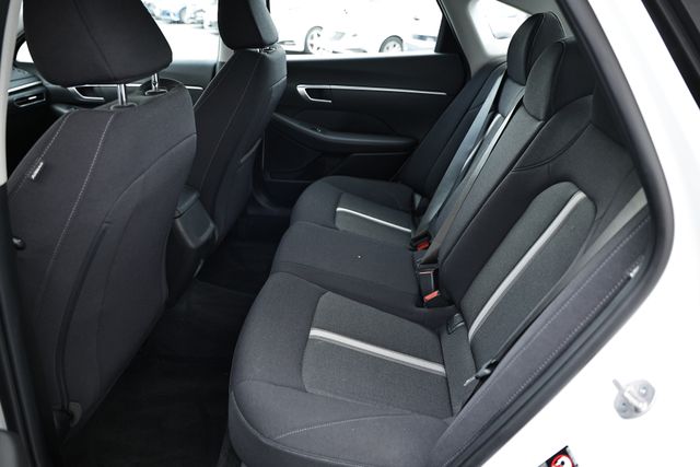 2023 Hyundai Sonata SE photo 23