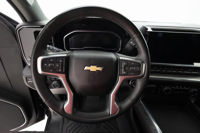 2024 Chevrolet Silverado 2500HD LTZ photo 11