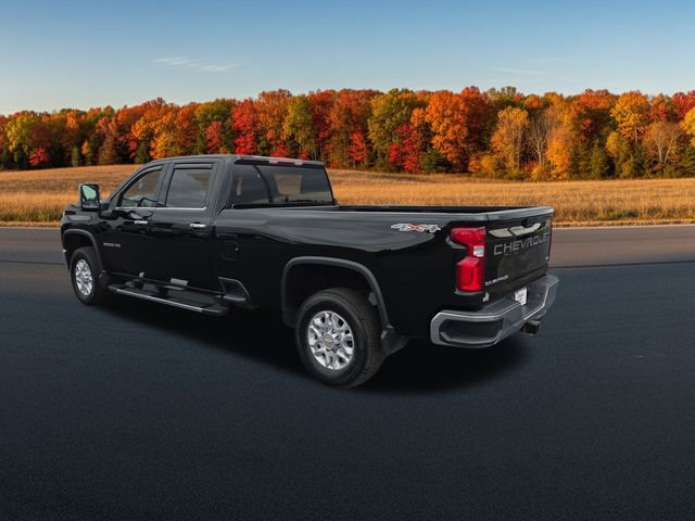 2022 Chevrolet Silverado 2500HD LTZ photo 3