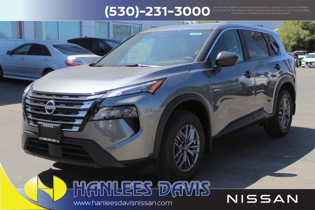 2026 Nissan Rogue S photo 2