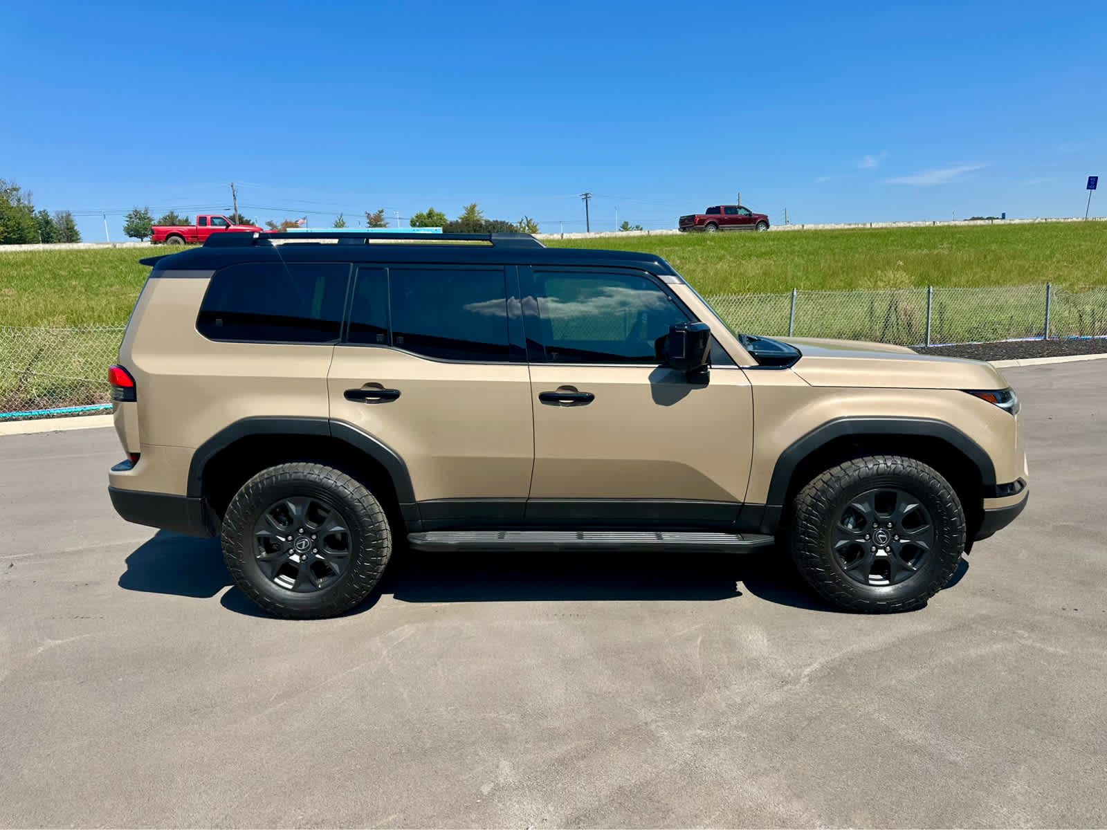 2024 Lexus GX 550 Overtrail photo 4