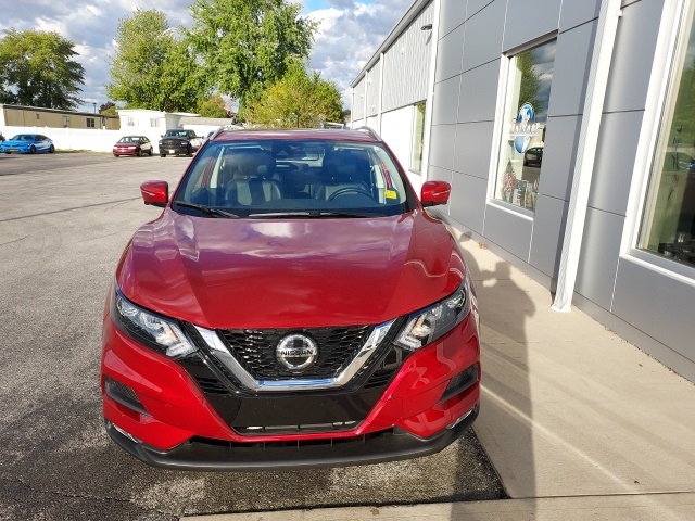2022 Nissan Rogue Sport SV photo 3