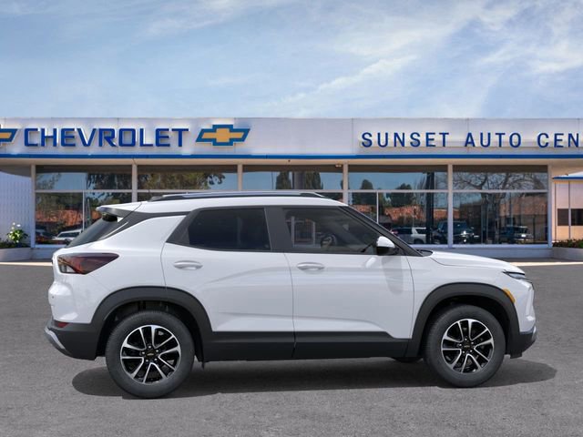 2026 Chevrolet Trailblazer LT photo 3