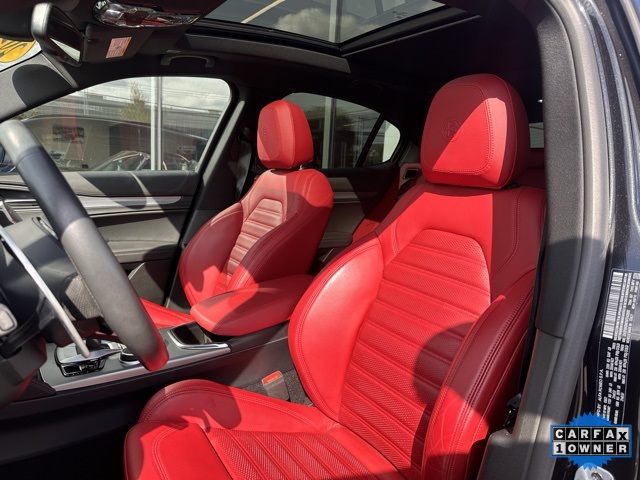 2022 Alfa Romeo Stelvio Ti Sport photo 12