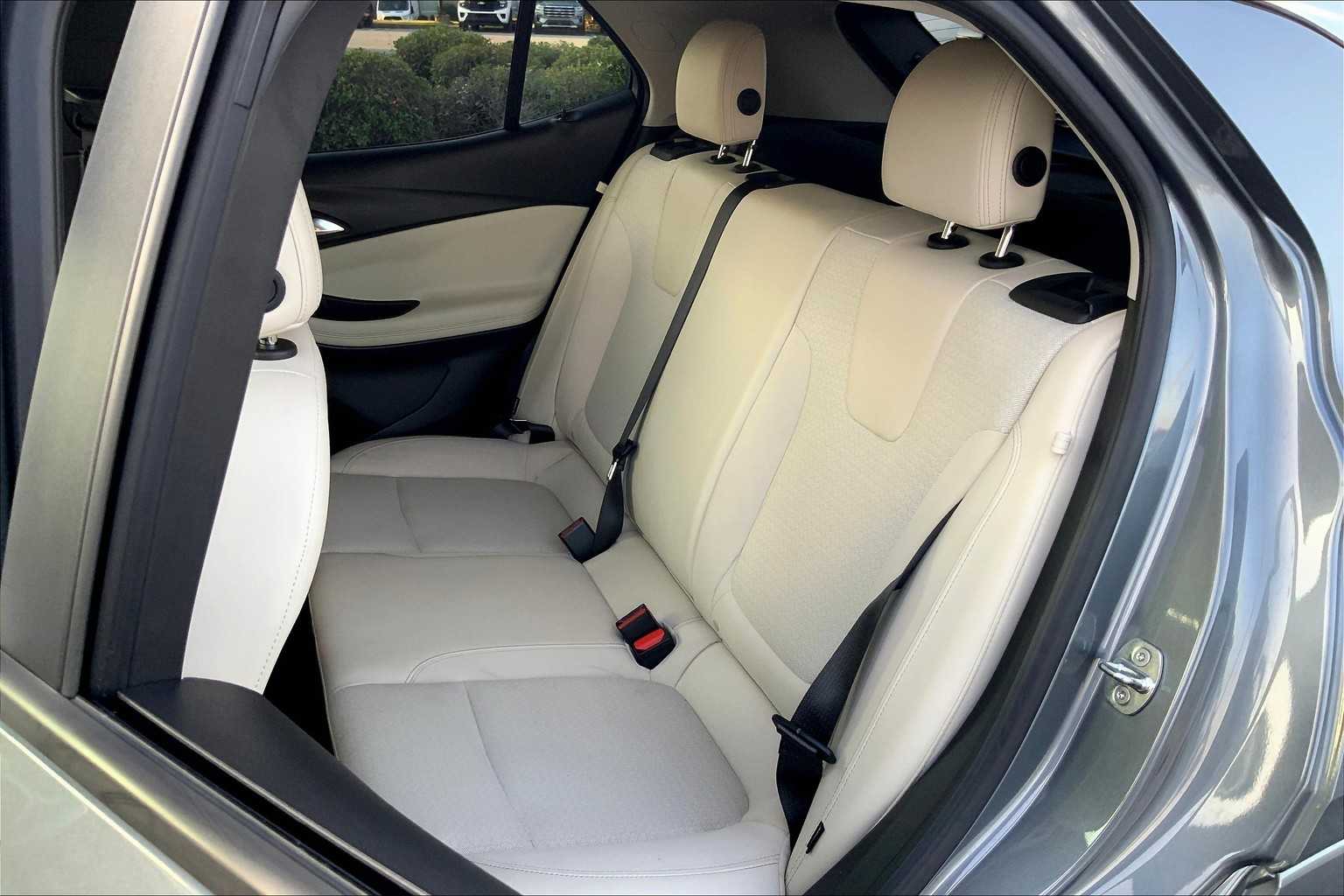 2021 Buick Encore GX Preferred photo 19