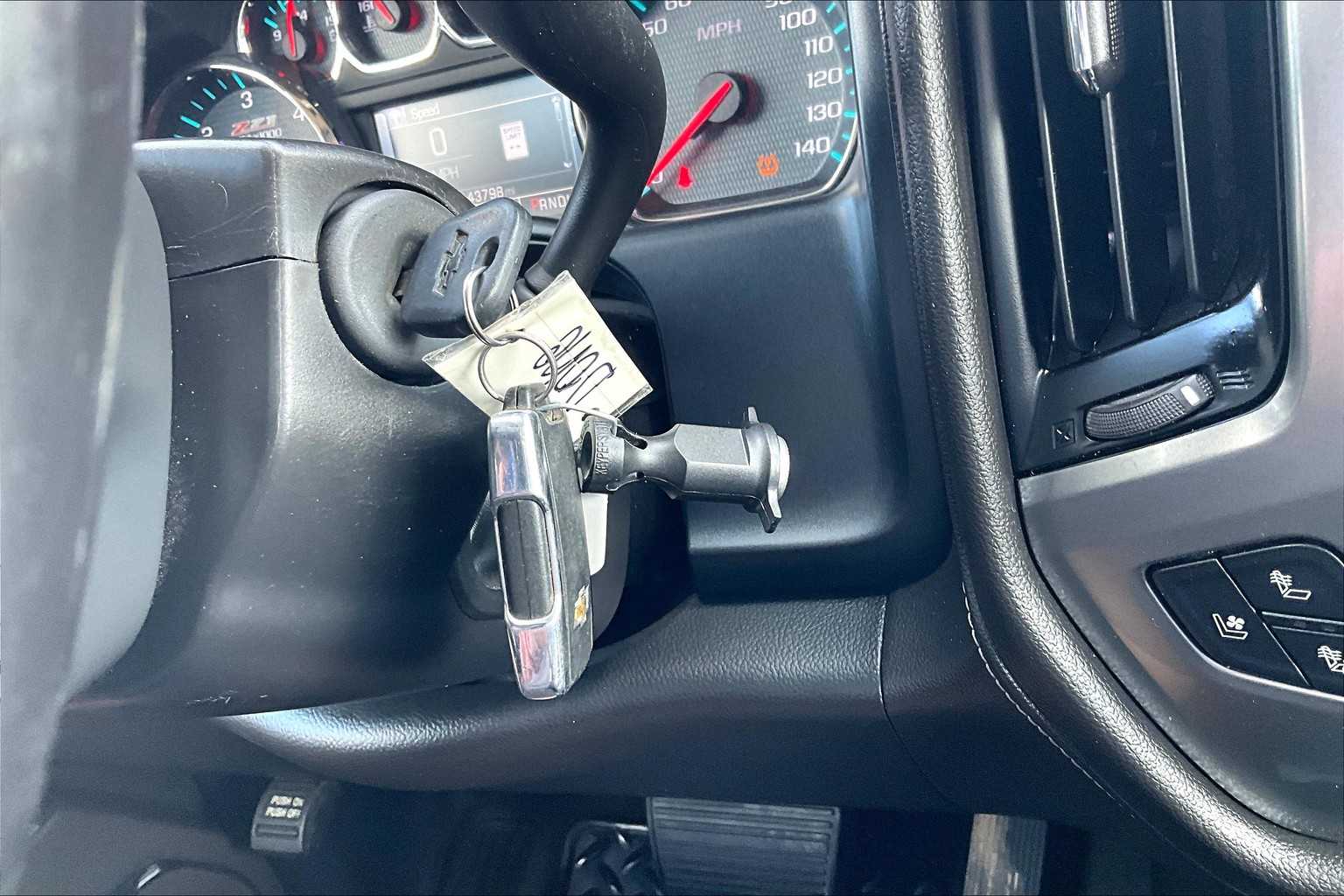 2018 Chevrolet Silverado 1500 LTZ photo 28