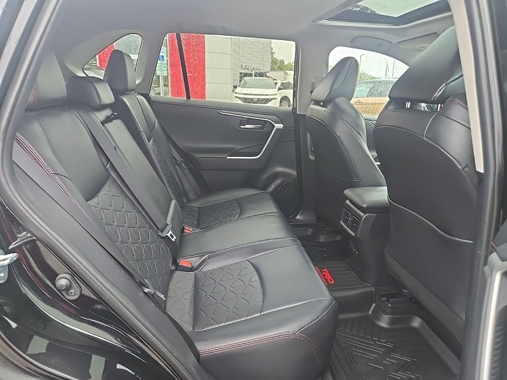 2020 Toyota RAV4 TRD photo 17