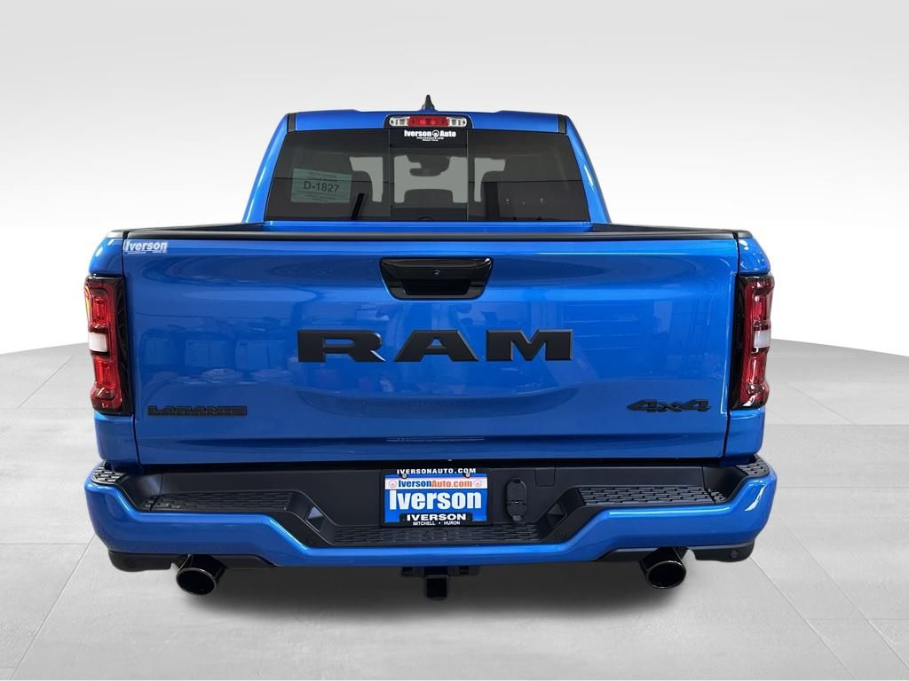 2025 Ram 1500 Laramie photo 3