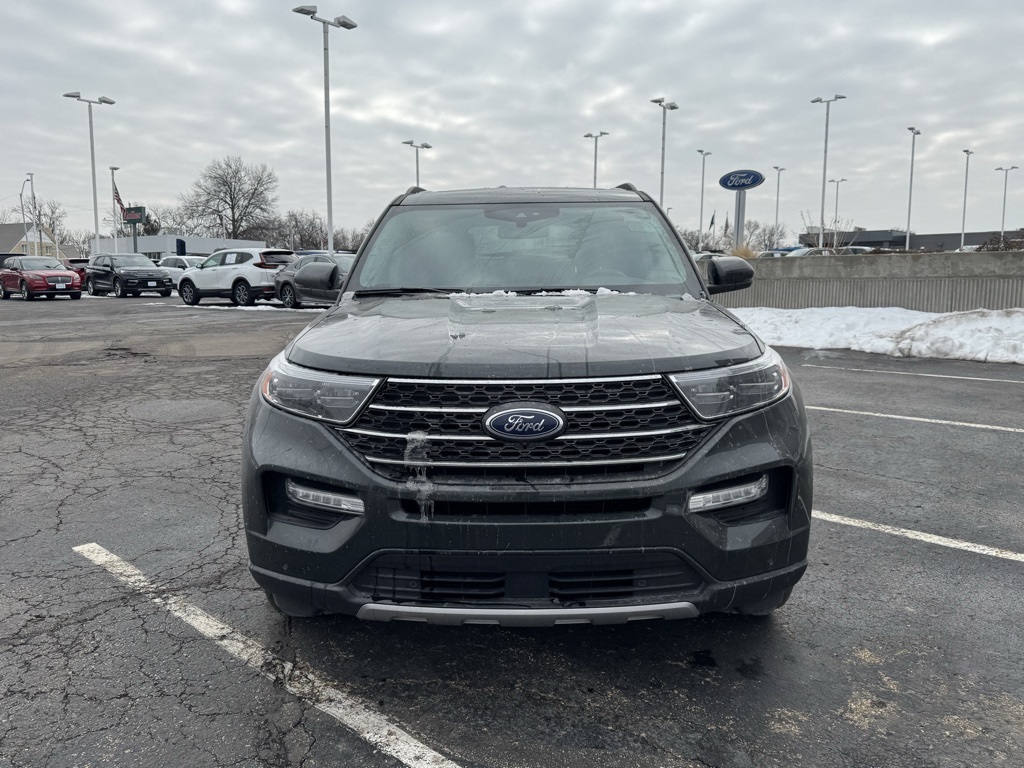 Used 2023 Ford Explorer XLT with VIN 1FMSK8DH5PGC33967 for sale in Kansas City