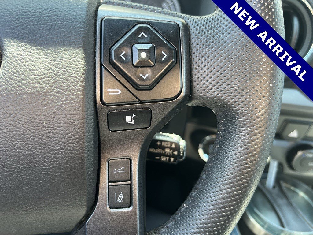 2022 Toyota Tacoma V6 photo 10