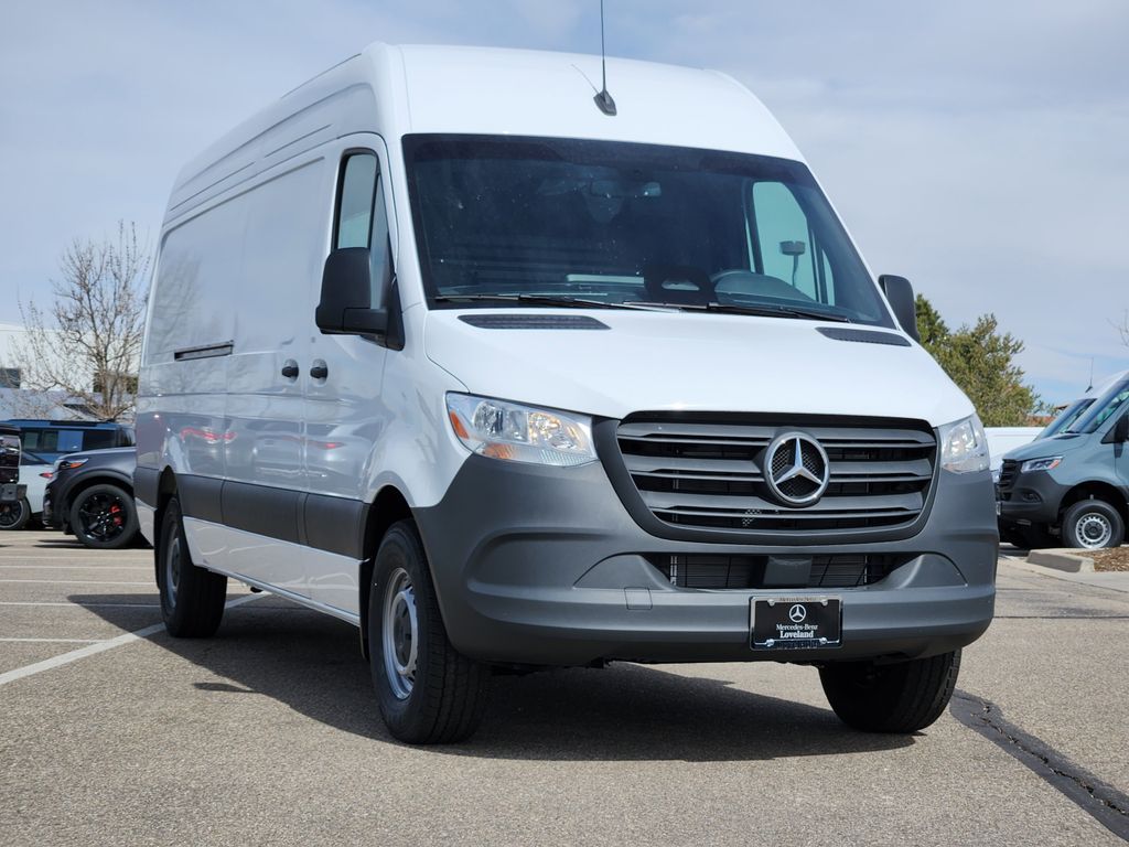2025 Mercedes-Benz Sprinter Cargo Van Base's photo