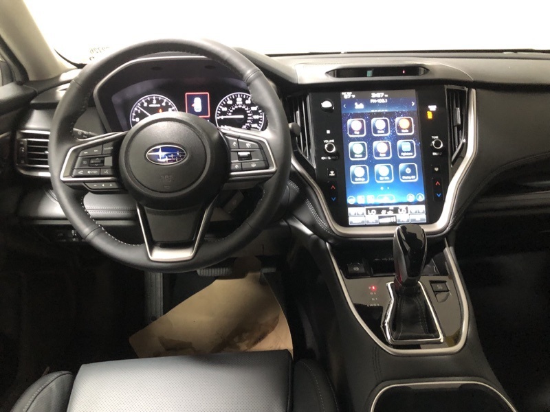 2025 Subaru Outback Touring photo 30
