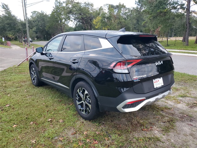 2024 Kia Sportage EX photo 3