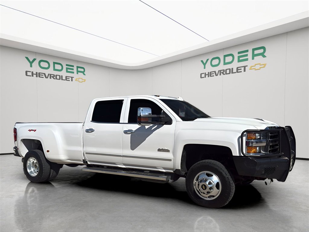 2019 Chevrolet Silverado 3500HD High Country photo 3