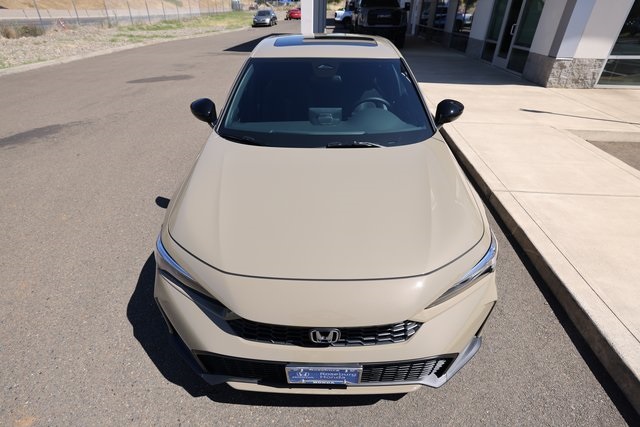 2025 Honda Civic Hatchback Sport photo 16