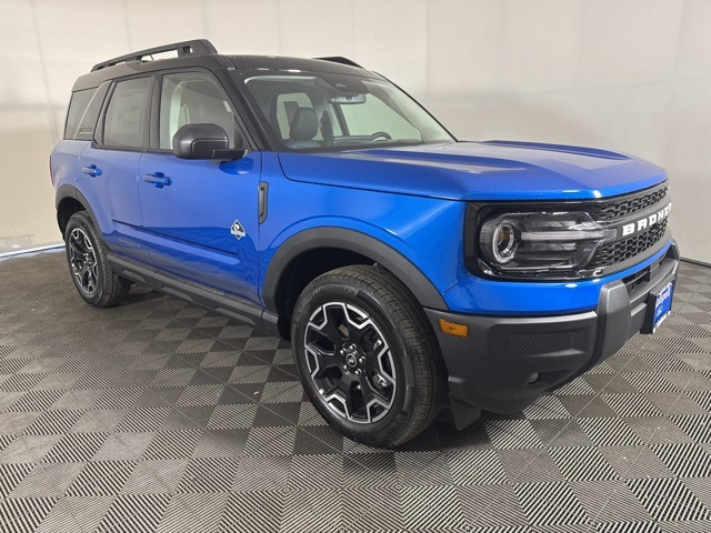 2025 Ford Bronco Sport Outer Banks's photo