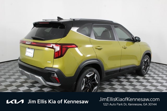 2024 Kia Seltos SX photo 2