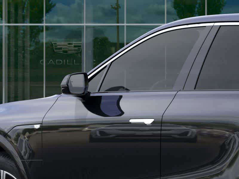 2025 Cadillac Lyriq Luxury photo 12