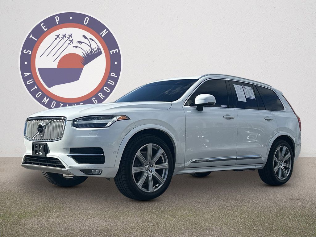2019 Volvo XC90 Inscription's photo