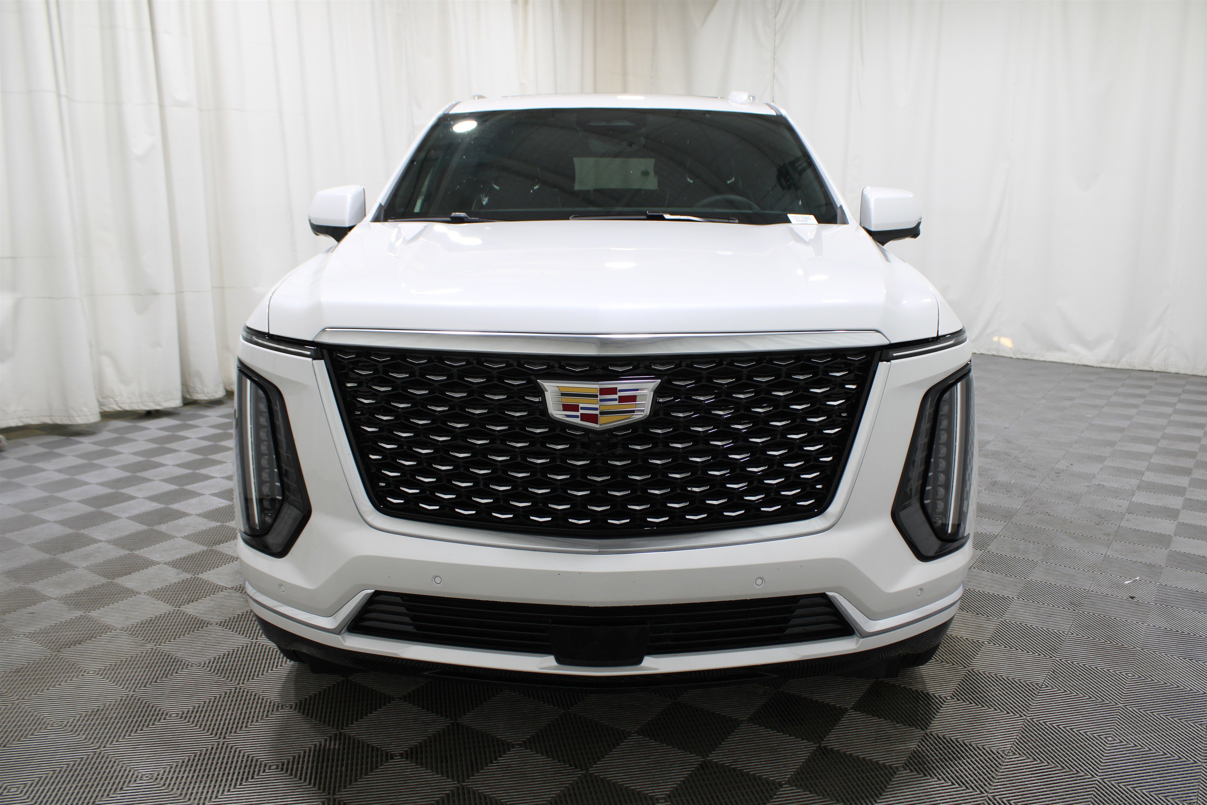 2025 Cadillac Escalade Premium Luxury photo 37